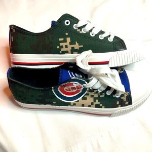 Foco Cubs low top canvas tennis shoes